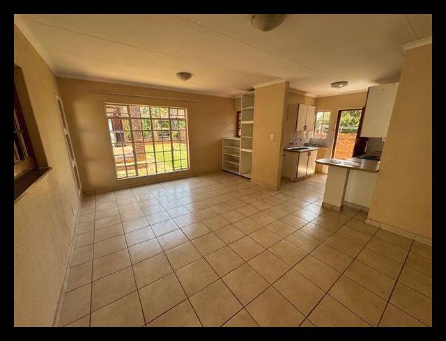 2 BEDROOM CLUSTER FOR SALE IN GLEN MARAIS